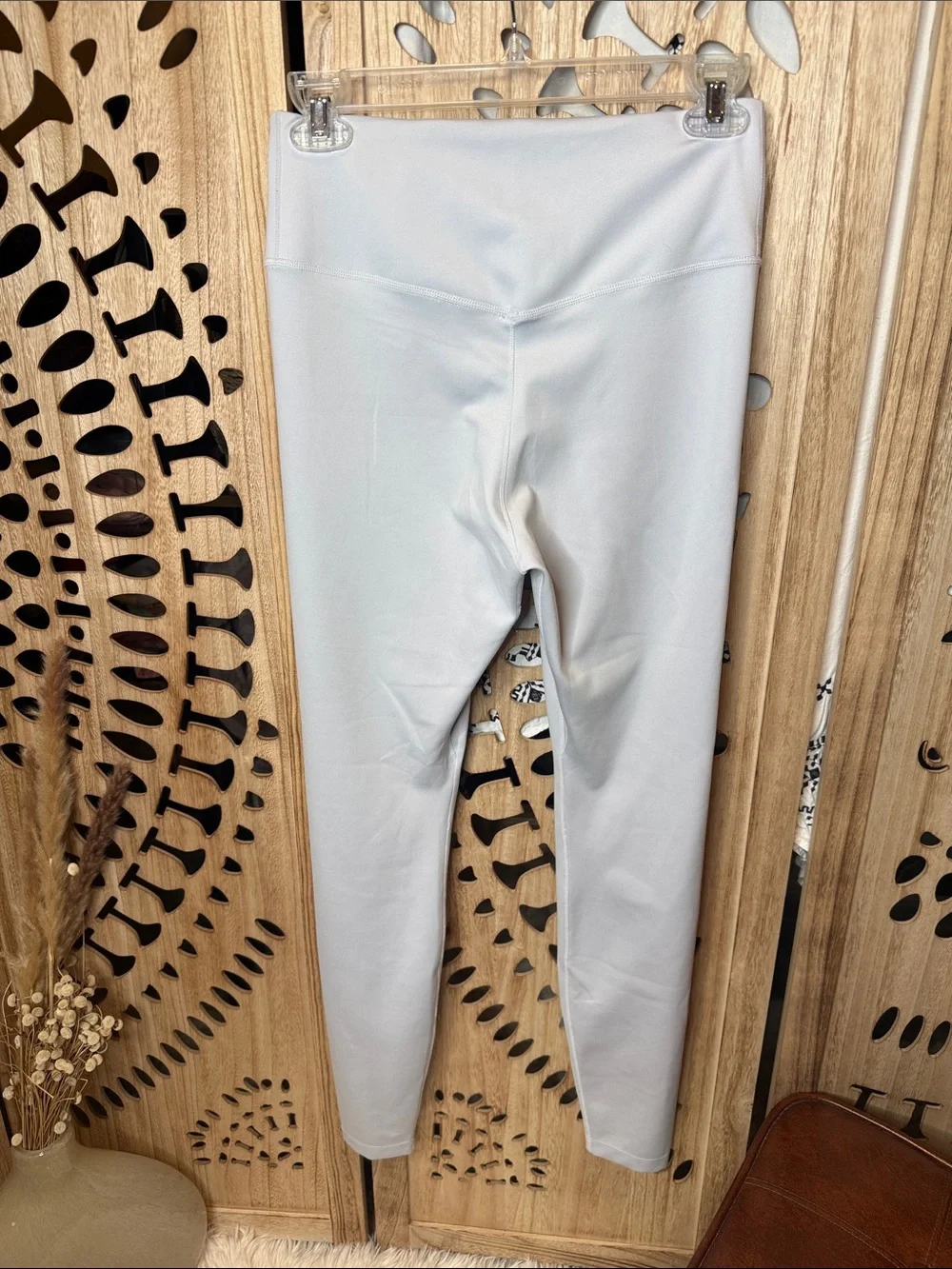 Nike Light Gray High-Waist Leggings